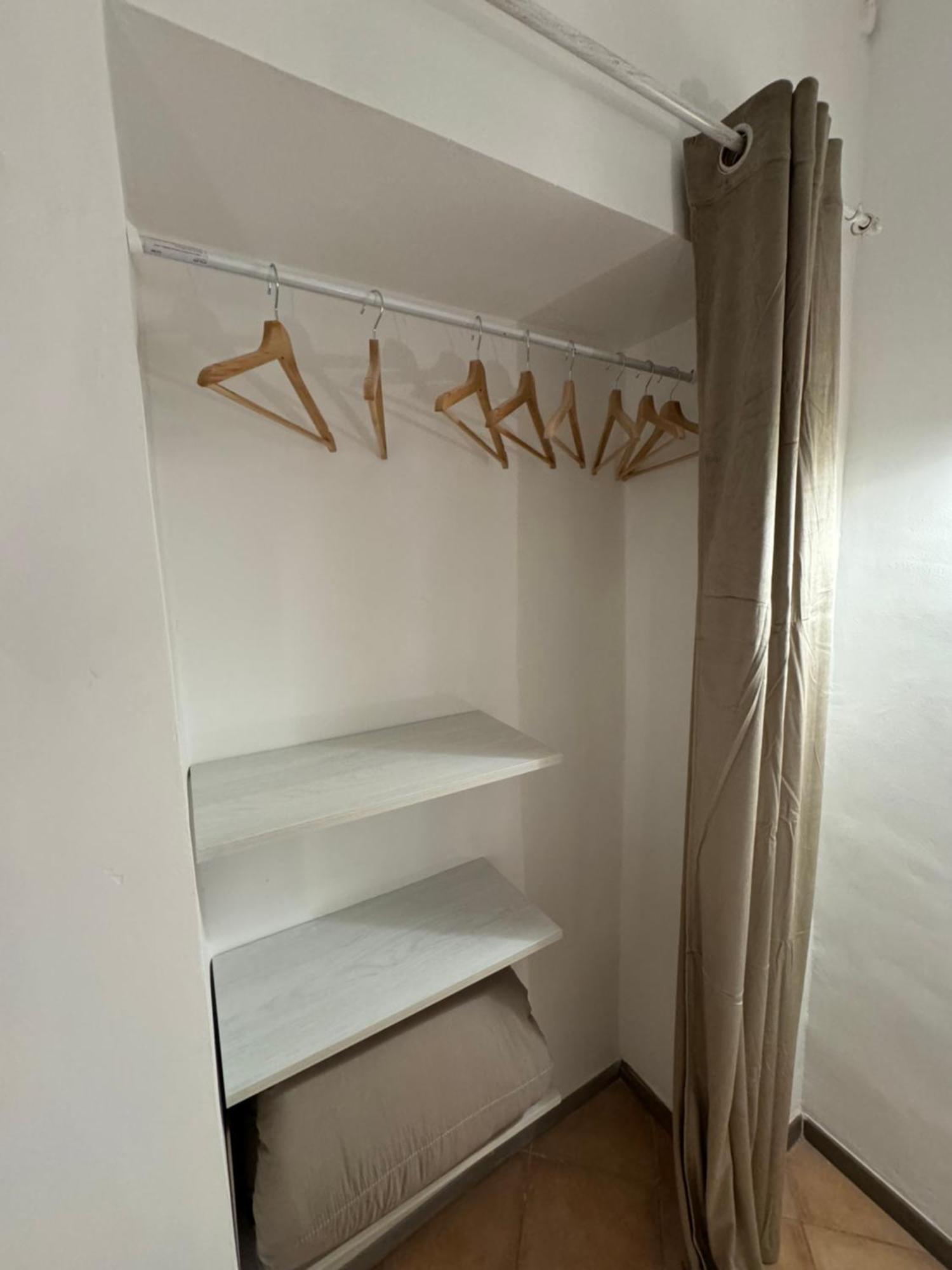 Db Art House * Turin